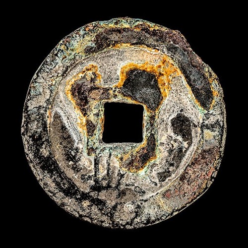 Chinese Coin, from the Embracing Emptiness series
Pigment print
H1100 mm x W1100 mm
